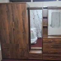 کمد و دراور و آینه سرویس چوب.۳تیکه باهم