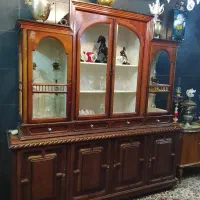 ویترین موزه عتیقه پهلوی اول ارسال از اصفهان