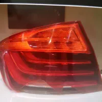 چراغ عقب سمت راننده bmw 528 مدل۲۰۱۵