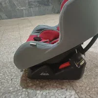 صندلی ماشین برای کودک