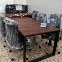میز پایه فلزی