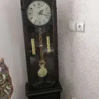 ساعت ایستاده شیک و سالم