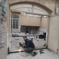 جوشکار فنی همه کاربلد درب پله حفاظ خردهکاری وغیره