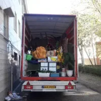 کارگر اثاث کشی