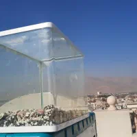 اکواریوم با کلیه وسایل