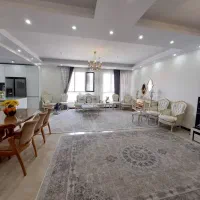 ۱۵۱متر/۳خواب/دوکله نور/تاپ لوکیشن/فروشنده واقعی