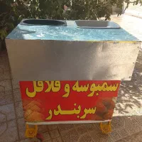 دکه فلافلی
