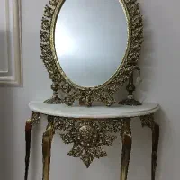 آینه و شمعدان برنزی