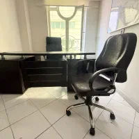 میز اداری با ۲ تا صندلی