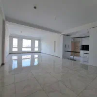 140 متر نوساز برج لوکس و برند ‌دریاچه چیتگر