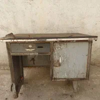 میز فلزی مناسب برای گارگاه
