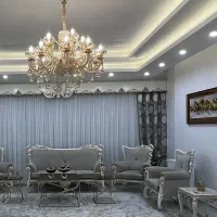 پرده با کتیبه در حد نو حدود ۶ متر