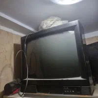 تلویزیون ۳۲ اینچ رنگی