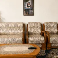 مبلمان هشت نفره