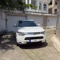 میتسوبیشی اوتلندر ۲۰۱۵