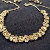 ست گردنبند پر نگین مجلسی ضد حساسیت و گوشواره
