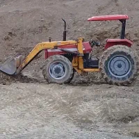 فروش تراکتور با بیل