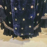 چند دست لباس محلی نو با دوخت تمیز