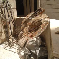 استند گل فلزی