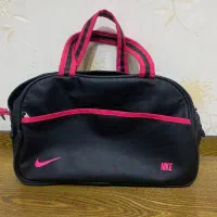 کیف بسیار نو و تمیز