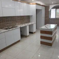 کابینت تک به تک خوشرنگ