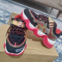 کفش اسپرت زیره یخ شکن