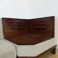 مبل راحتی تک نفره با مبل دکوری گوشه دیوار