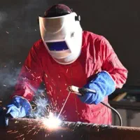 اموزش جوشکاری تخصصی با مدرک فنی حرفه ای معتبر