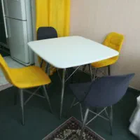 میز و صندلی مدل مایا