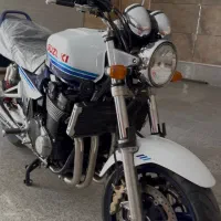 سوزوی ۱۴۰۰gsx