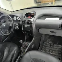 پژو 206 SD V8، مدل ۱۳۹۶|خودرو سواری و وانت|مشهد, توس|دیوار