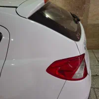 برلیانس 220. هاچ بک مدل 95 نو