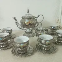 عصرانه خوری لیلی ومجنون