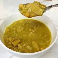 سیرابی پخته همراه نخود و گندم مقوی