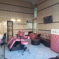 دعوت به همکاری در سالن زیبایی