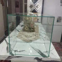 تعدادی باکس شیشه‌ای اندازه 37 در37 طول27 نو