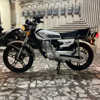 موتور سیکلت ۲۰۰cc همتاز