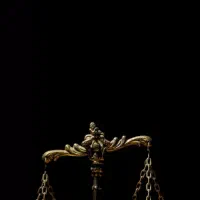 وکیل پایه یک دادگستری رتبه برتر کارشناسی ارشد