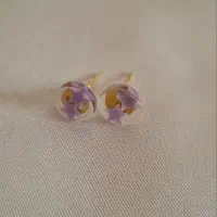 گوشواره میخی