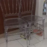 دوعدد صندلی پلکسی کارکرده