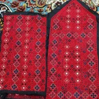 زی آستین چرخ و دست قرمز