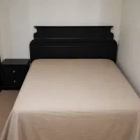 تخت دونفره چوبی