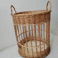 سبد کوسن کنار مبلی