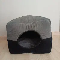 جای خواب گربه و سگ