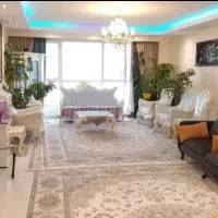 ۹۵متر چهارباغ /غرق نور/سوپر لوکیشن