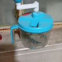 تعدادی لوازم آشپزخانه
