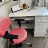 میرکامپیوتر و صندلی