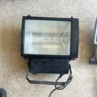 پروژکتور با لامپ خیاری وعادی