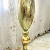 گلدان طلایی