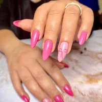 مرکز کاشت ناخن و مژه تخصصی اقتصادی